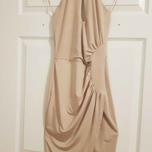 Elegant evening dress - Picture 3 of 4